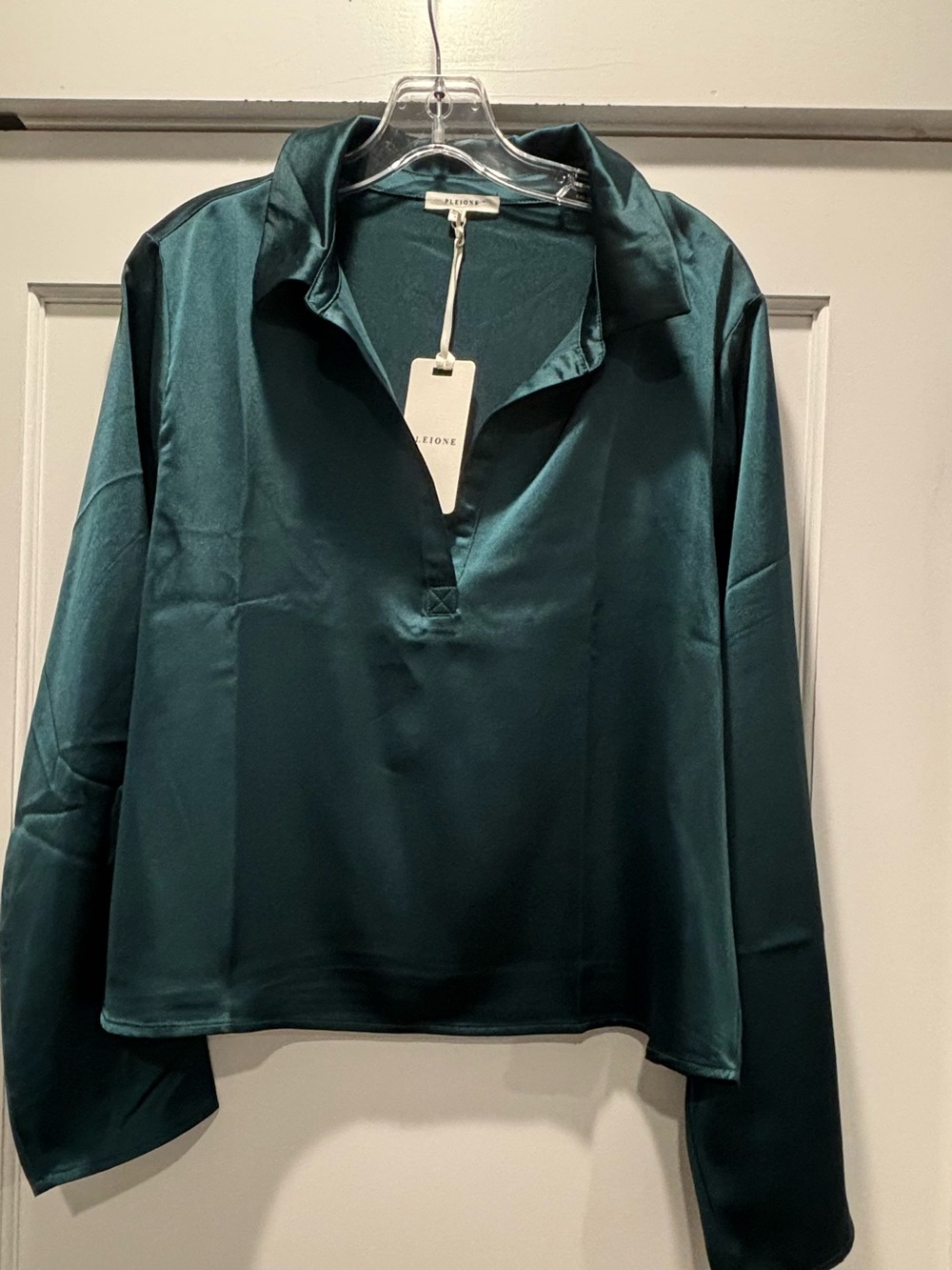 Anthropologie Pleione NEW Deep Green Satin V Neck Long Sleeve Blouse Womens XL